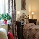 Bed and breakfast Luna Caprese 4*