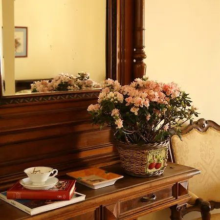 Luna Caprese Bed & Breakfast 4*